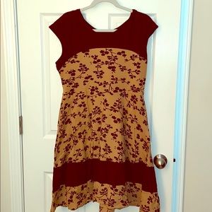 EUC Cranberry and Caramel dress